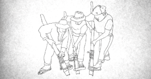 木製の道具を使って穴を掘る3人の男
